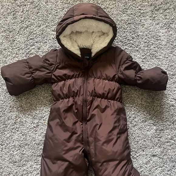 Gap Snowsuit - Picture 1 of 2